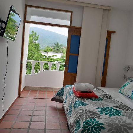 Hotel Santa Fe Del Parque Santa Fe de Antioquia Exterior foto