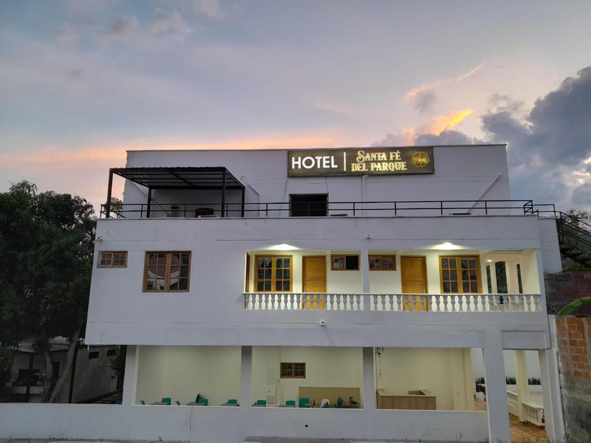 Hotel Santa Fe Del Parque Santa Fe de Antioquia Exterior foto